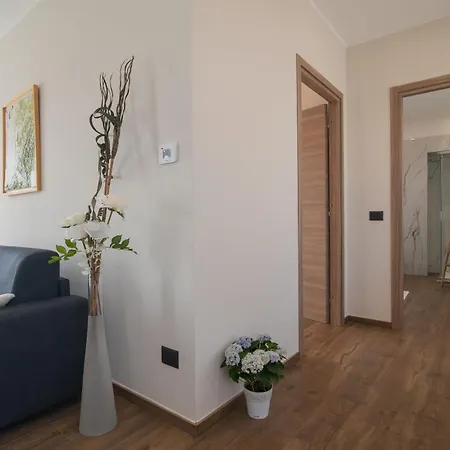 Appartement Casa Baratta, Neive, L'acacia - Borgo Storico, Vista Sulle Langhe, Park Ev Neive