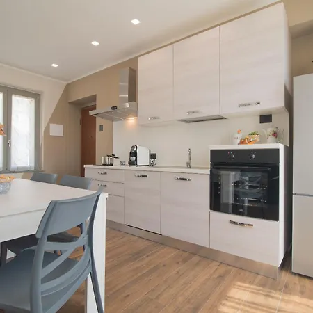 Casa Baratta, Neive, L'acacia - Borgo Storico Nelle Langhe *