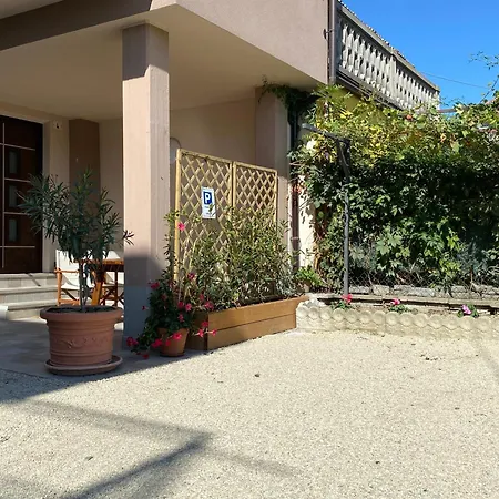 Appartement Casa Baratta, Neive, L'Acacia - Borgo Storico, Vista Sulle Langhe, Park Ev