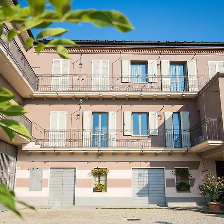 Casa Baratta, Neive, L'Acacia - Borgo Storico, Vista Sulle Langhe, Park Ev Neive